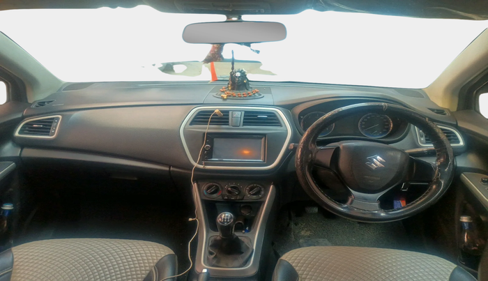 2017 Maruti S Cross SIGMA 1.3, Diesel, Manual, 1,97,001 km, interior