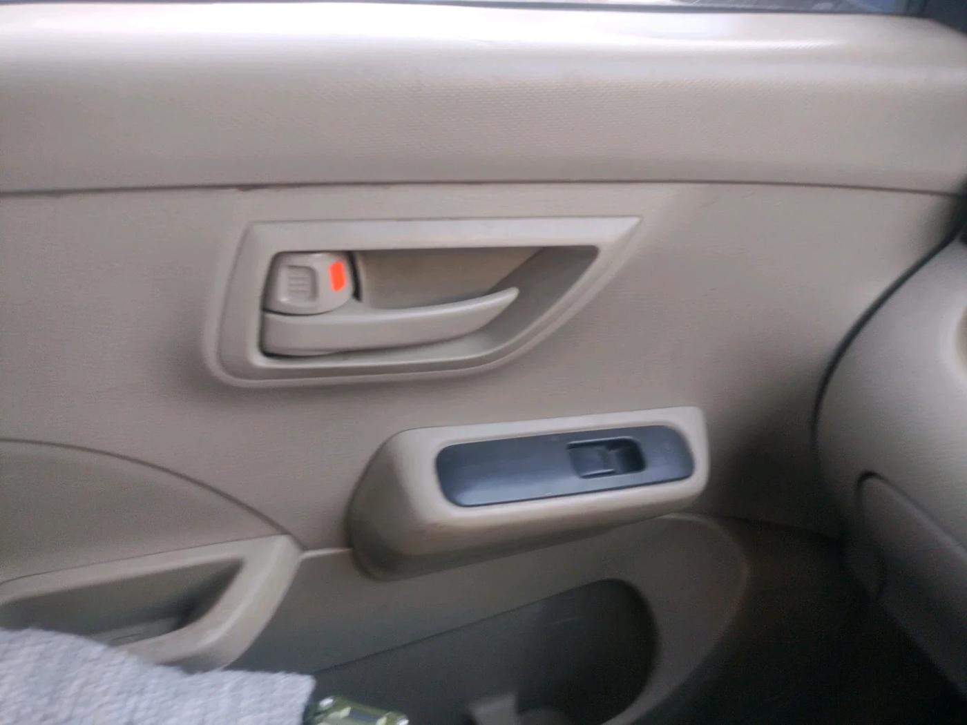 2013 Maruti Swift Dzire LXI, CNG, Manual, 96,914 km, interior