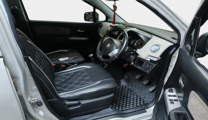 2013 Maruti Wagon R 1.0 VXI, Petrol, Manual, 53,405 km, interior
