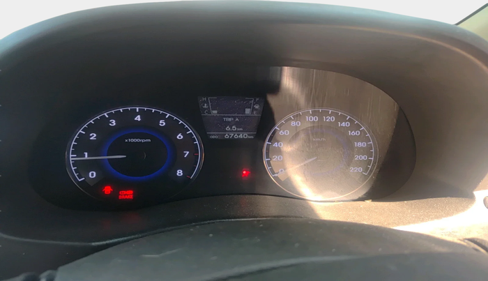 2013 Hyundai Verna FLUIDIC 1.6 VTVT SX, Petrol, Manual, 67,640 km, interior