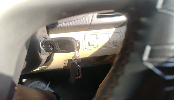 2013 Hyundai Verna FLUIDIC 1.6 VTVT SX, Petrol, Manual, 67,640 km, interior