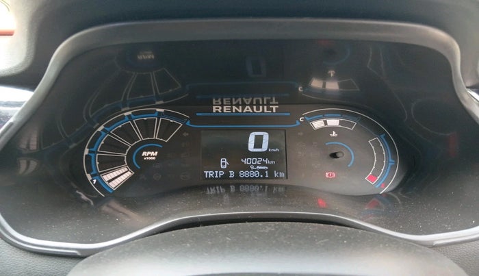 2022 Renault TRIBER RXT, Petrol, Manual, 40,024 km, interior