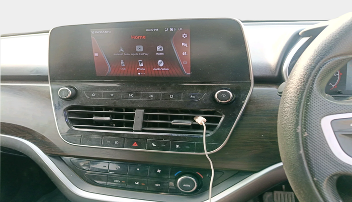 2019 Tata Harrier XT 2.0L KRYOTEC, Diesel, Manual, 56,413 km, interior