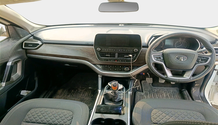 2019 Tata Harrier XT 2.0L KRYOTEC, Diesel, Manual, 56,413 km, interior