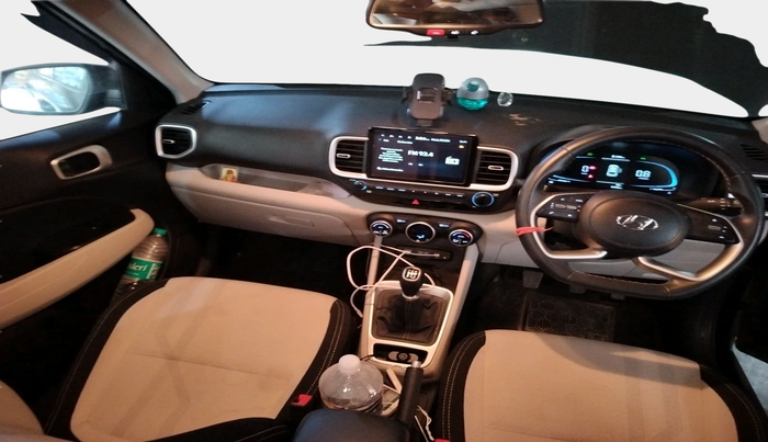 2022 Hyundai VENUE SX 1.2 PETROL, Petrol, Manual, 12,902 km, interior
