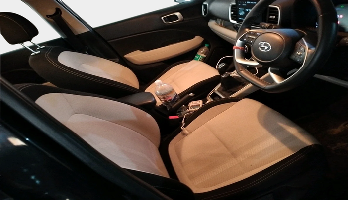 2022 Hyundai VENUE SX 1.2 PETROL, Petrol, Manual, 12,902 km, interior