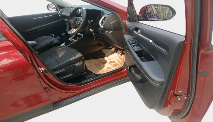 2024 KIA SONET HTK (O) 1.2 Petrol MT, Petrol, Manual, 12,443 km, interior