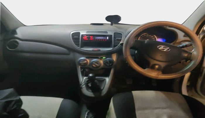 2011 Hyundai i10 MAGNA 1.2, Petrol, Manual, 83,688 km, interior
