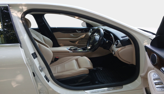 2015 Mercedes Benz C Class C 200 AVANTGARDE, Petrol, Automatic, 59,493 km, interior
