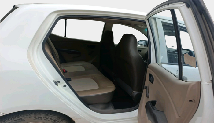 2013 Hyundai i10 ERA 1.1, Petrol, Manual, 23,214 km, interior