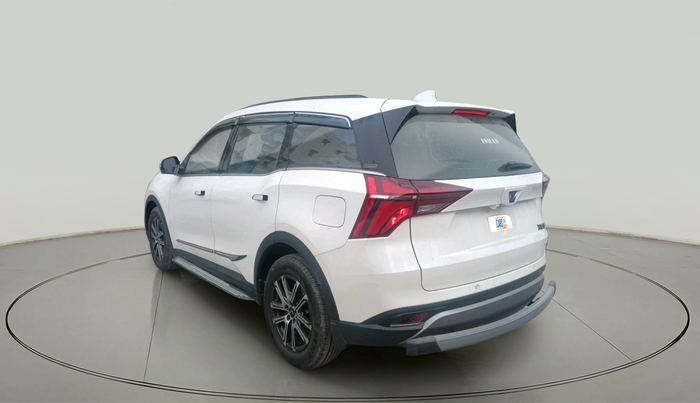 2024 Mahindra XUV700 AX 7 LUXURY P AT 7 STR, Petrol, Automatic, 5,207 km, exterior