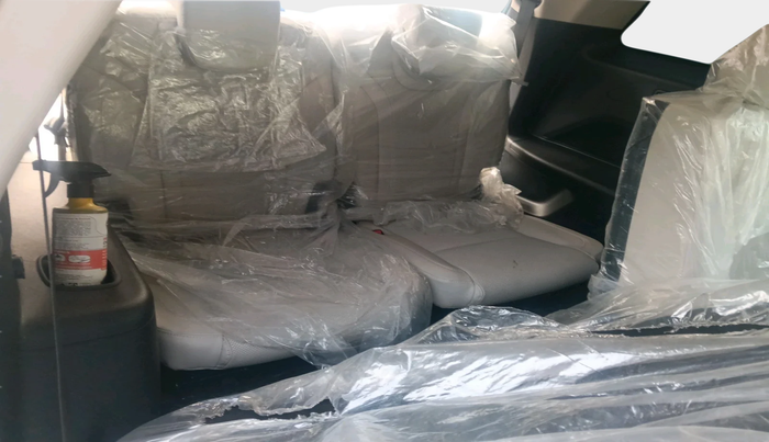 2024 Mahindra XUV700 AX 7 LUXURY P AT 7 STR, Petrol, Automatic, 5,207 km, interior