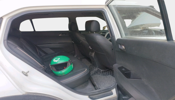 2017 Hyundai Creta SX PLUS AT 1.6 PETROL, Petrol, Automatic, 64,324 km, interior