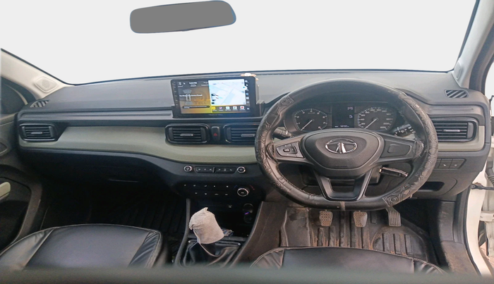 2023 Tata PUNCH ADVENTURE MT, Petrol, Manual, 58,492 km, interior