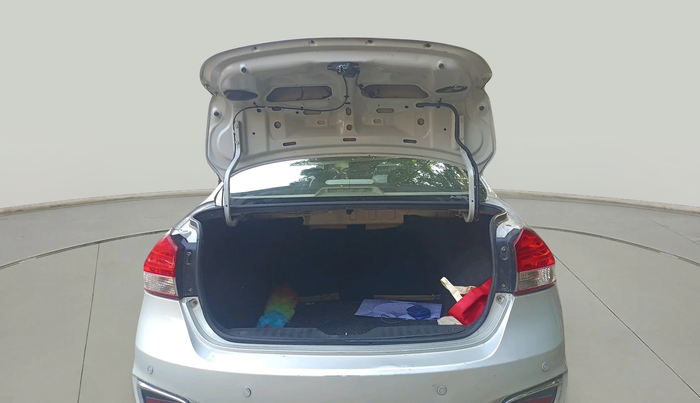 2015 Maruti Ciaz ZXI, Petrol, Manual, 72,182 km, exterior