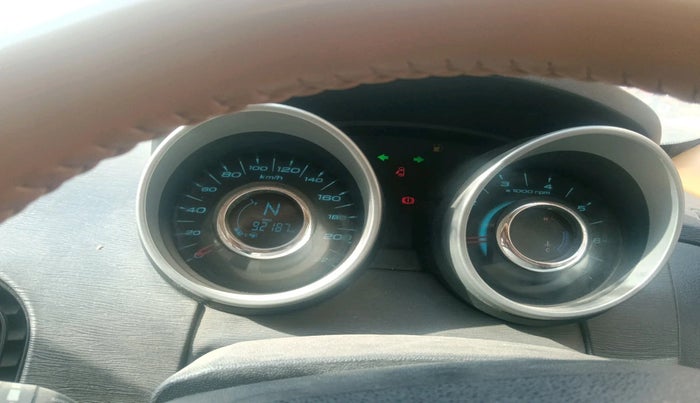 2017 Mahindra XUV500 W6 1.99, Diesel, Manual, 92,187 km, interior