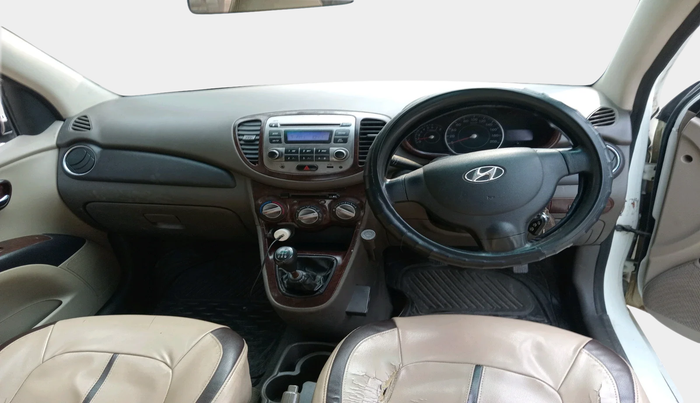 2013 Hyundai i10 MAGNA 1.2, Petrol, Manual, 71,124 km, interior