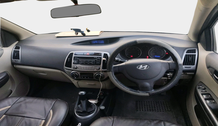 2013 Hyundai i20 MAGNA (O) 1.2, Petrol, Manual, 61,698 km, interior