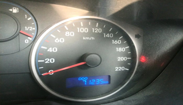 2013 Hyundai i20 SPORTZ 1.2, Petrol, Manual, 1,08,981 km, interior