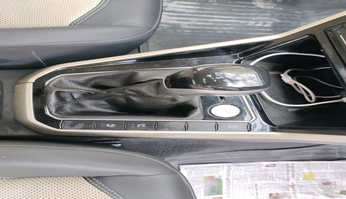 2024 Volkswagen VIRTUS Topline 1.0 TSI AT (Electric Seats), Petrol, Automatic, 22,557 km, interior
