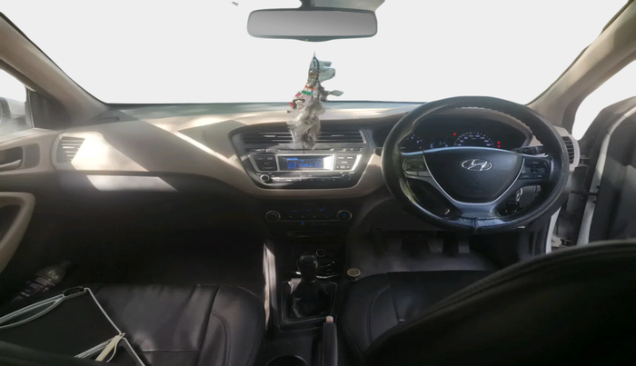 2015 Hyundai Elite i20 SPORTZ 1.2, Petrol, Manual, 1,55,881 km, interior