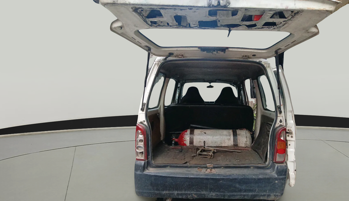 2010 Maruti Eeco 5 STR WITH A/C+HTR CNG, Petrol, Manual, 2,83,897 km, exterior