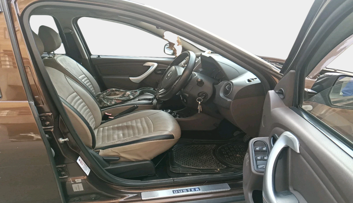 2016 Renault Duster 85 PS RXE DIESEL, Diesel, Manual, 95,820 km, interior