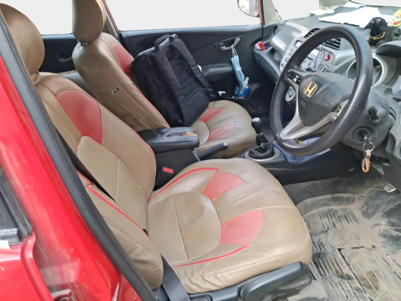 2012 Honda Jazz 1.2L I-VTEC X, CNG, Manual, 1,21,827 km, interior