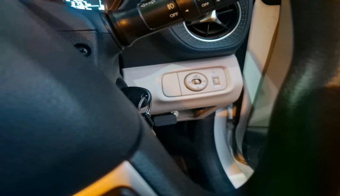 2022 Hyundai NEW SANTRO SPORTZ AMT, Petrol, Automatic, 24,987 km, interior