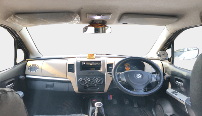 2017 Maruti Wagon R 1.0 LXI CNG, CNG, Manual, 1,85,300 km, interior