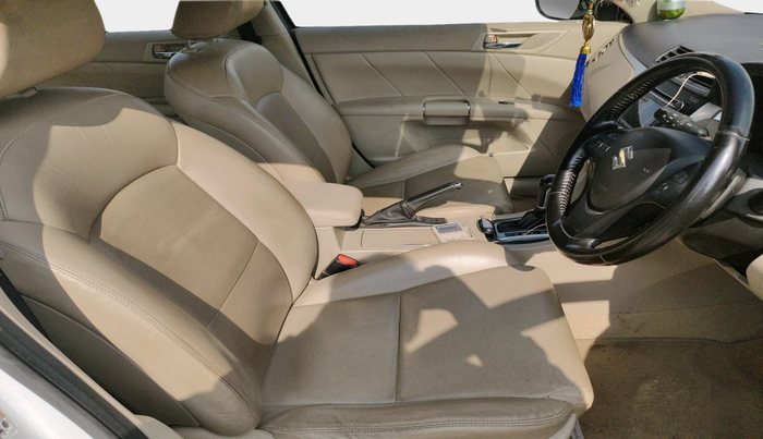 2011 Maruti Kizashi 2.4L AT, Petrol, Automatic, 51,049 km, interior