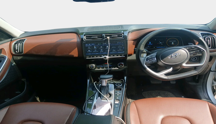 2022 Hyundai ALCAZAR 2.0 SIGNATURE (O) AT 6STR, Petrol, Automatic, 27,610 km, interior