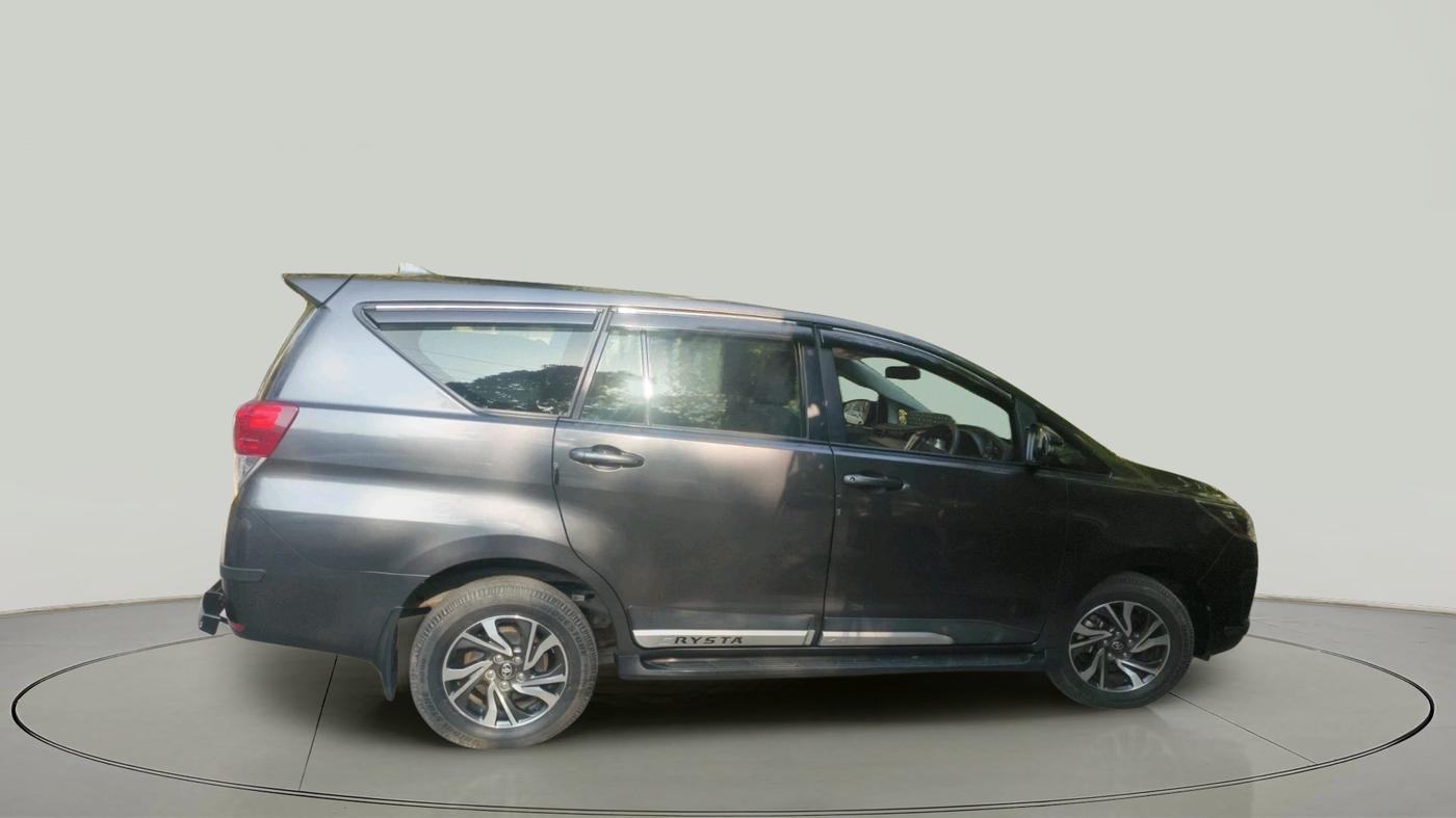 2021 Toyota Innova Crysta 2.7 GX AT 7 STR, Petrol, Automatic, 45,912 km, exterior
