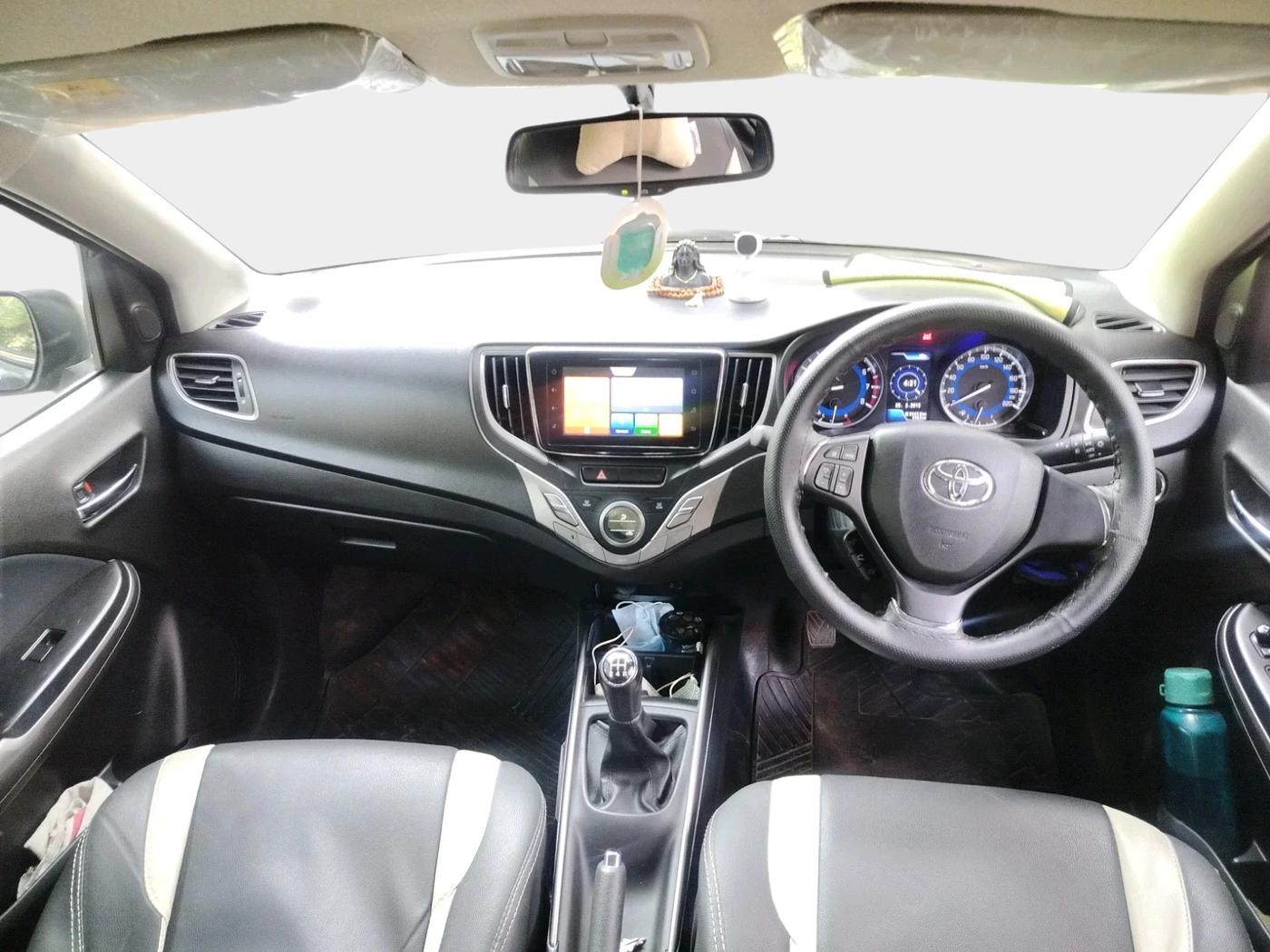 2021 Toyota Glanza V, Petrol, Manual, 9,982 km, interior
