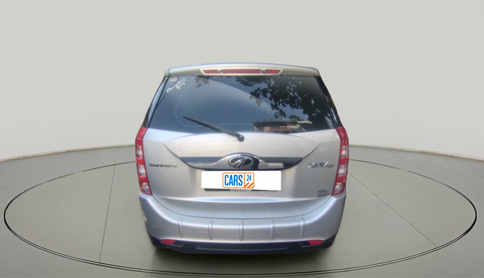 2017 Mahindra XUV500 W9 AT 1.99, Diesel, Automatic, 65,753 km, exterior