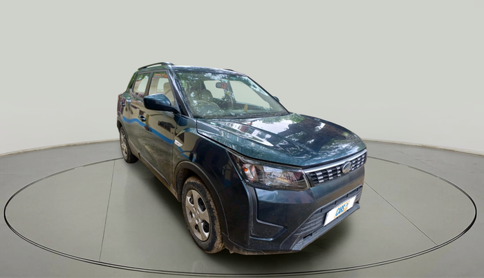 2019 Mahindra XUV300 W6 1.2 PETROL, Petrol, Manual, 20,433 km, exterior