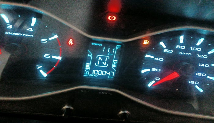 2018 Mahindra Scorpio S11 2WD, Diesel, Manual, 1,00,047 km, interior