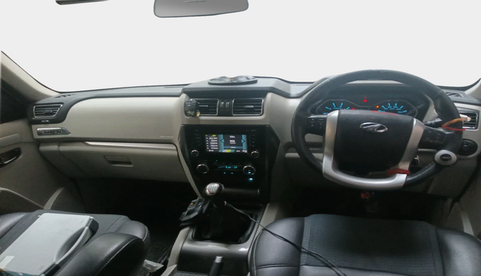 2018 Mahindra Scorpio S11 2WD, Diesel, Manual, 1,00,047 km, interior