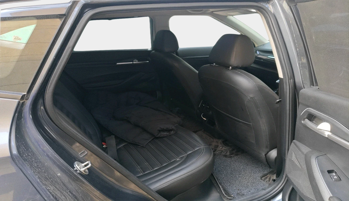 2021 KIA SELTOS HTK PLUS 1.5, Petrol, Manual, 70,264 km, interior