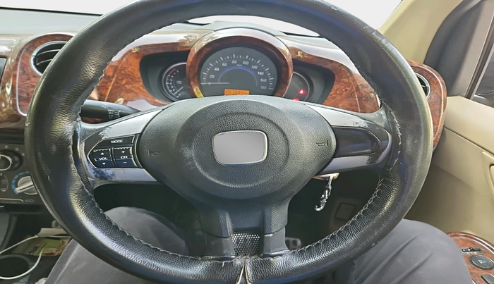 2015 Honda Amaze 1.2L I-VTEC S, Petrol, Manual, 57,331 km, interior