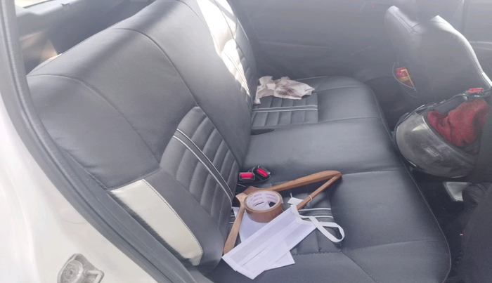 2012 Maruti Swift LXI, Petrol, Manual, 96,350 km, interior