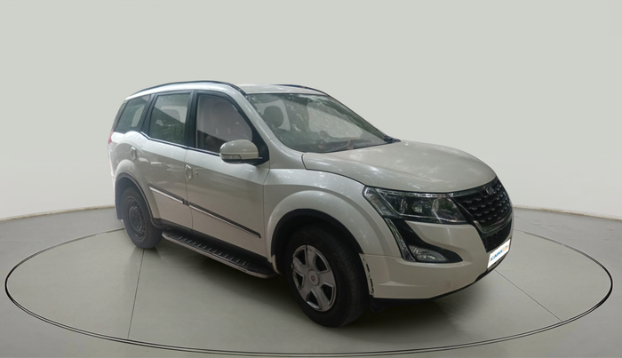 2021 Mahindra XUV500 W7, Diesel, Manual, 65,873 km, exterior