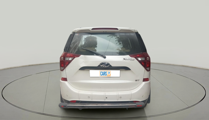 2021 Mahindra XUV500 W7, Diesel, Manual, 65,873 km, exterior
