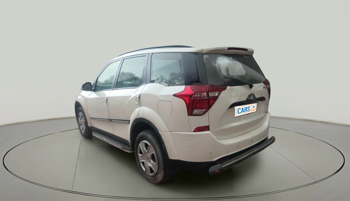 2021 Mahindra XUV500 W7, Diesel, Manual, 65,873 km, exterior