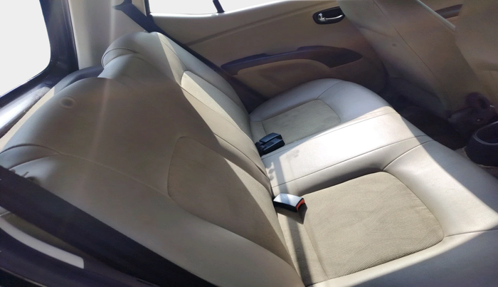 2012 Hyundai i10 MAGNA 1.1, Petrol, Manual, 9,49,552 km, interior