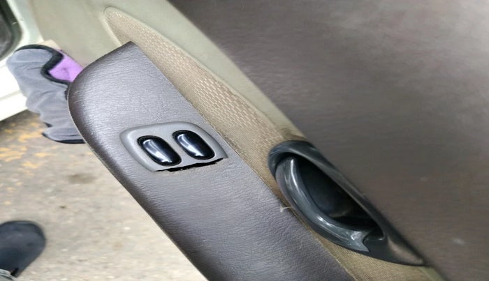 2012 Hyundai Santro Xing GL, Petrol, Manual, 94,382 km, interior