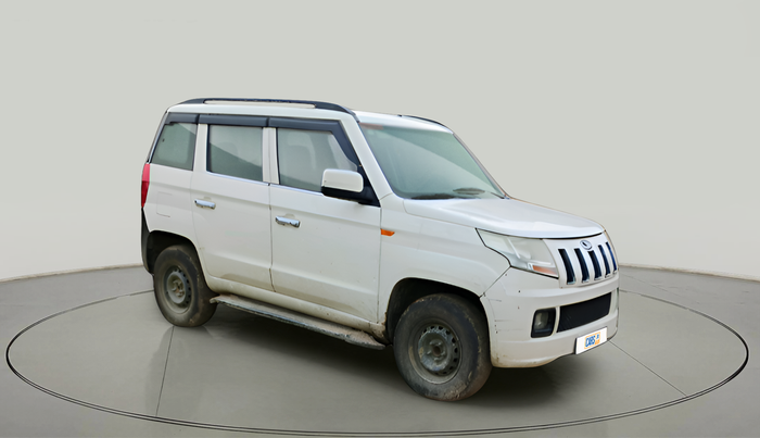 2017 Mahindra TUV300 T6, Diesel, Manual, 1,28,723 km, exterior