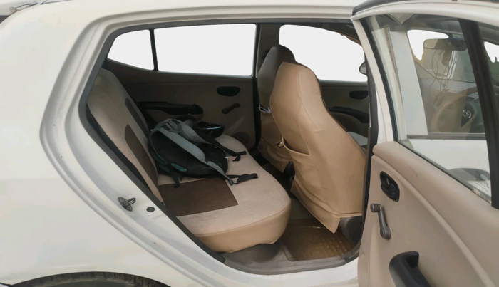 2011 Hyundai i10 ERA 1.1, Petrol, Manual, 75,258 km, interior