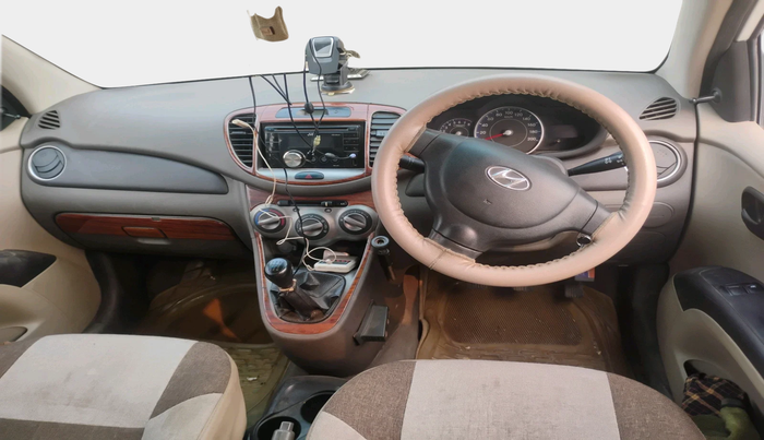 2011 Hyundai i10 ERA 1.1, Petrol, Manual, 75,258 km, interior