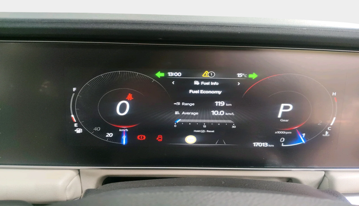 2024 Mahindra XUV700 AX 7 LUXURY P AT 7 STR, Petrol, Automatic, 17,013 km, interior